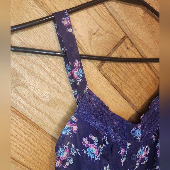 Kina purple floral sheer extra small lace top button down blouson tank top - Picture 4 of 10